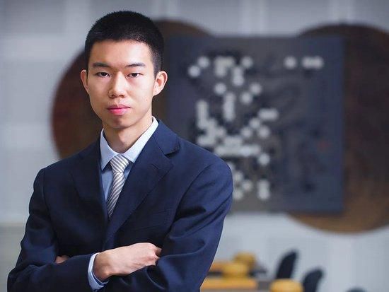 亚洲青青青网伊人精品
