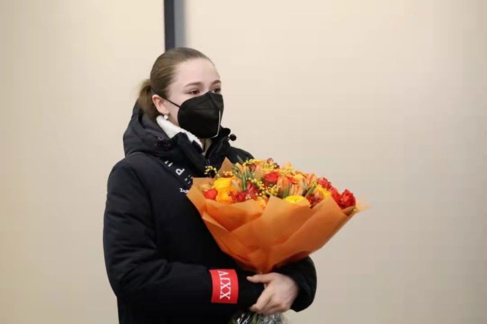 美女脱精光